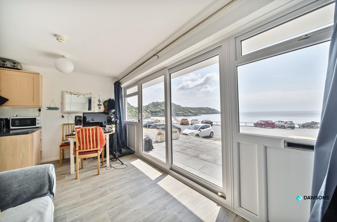 Redcliffe, Caswell Bay, Swansea, SA3 3BT